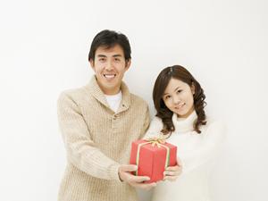 可愛らしいコスメポーチ、収納らくらく